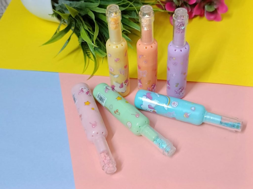 Unicorn Theme Bottle Shape Highlighters Pack of 6 Highlighters
